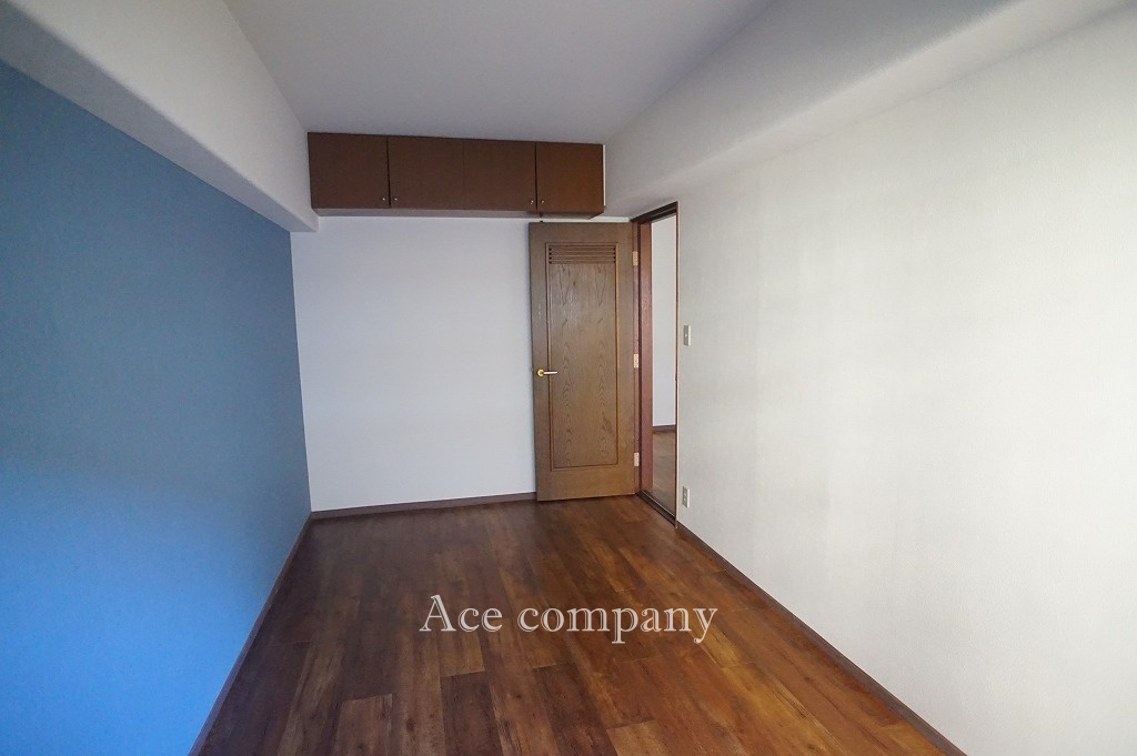 【寝室】の画像