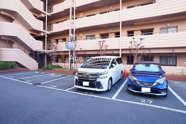 【駐車場】 | ふぁみーゆ松原