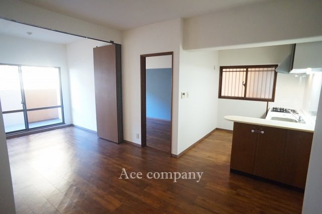 【居間・リビング】の画像