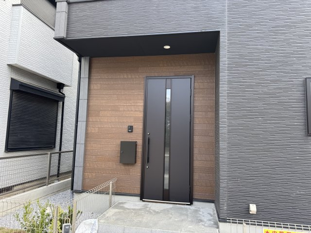 松戸市栄町７丁目新築戸建（栄町１期）のエントランス|エントランス・玄関ポーチ