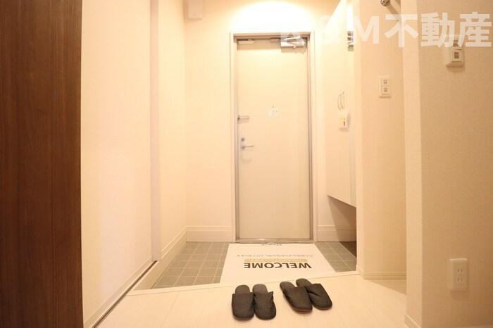 モアニおおたかの玄関|明るい玄関です