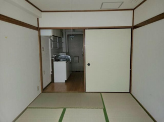 【寝室】