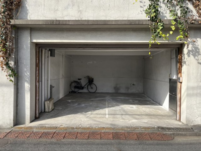 【駐車場】 | 小形邸