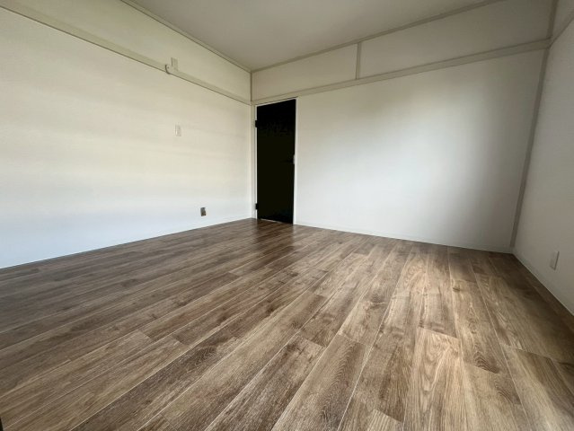富田第二住宅61号棟の寝室