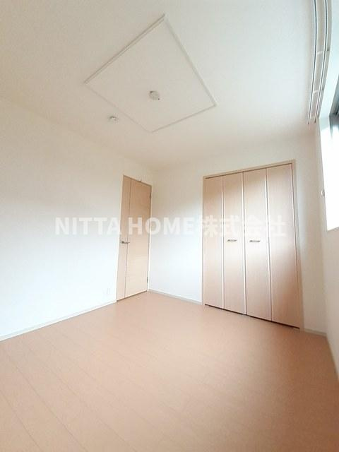 ソアーヴェの内装|こちらの洋室は5.2帖です♪