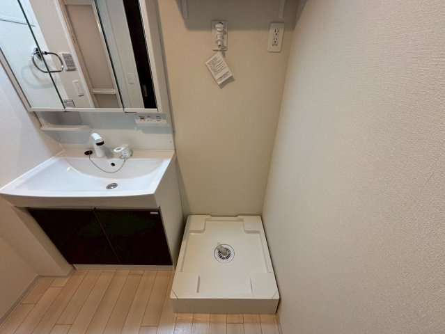 メゾン　ヴィラージュの洗面所
