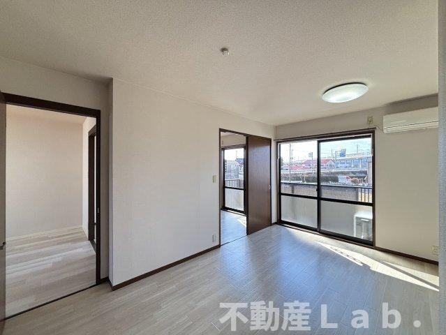 セントレージTMRの居間・リビング