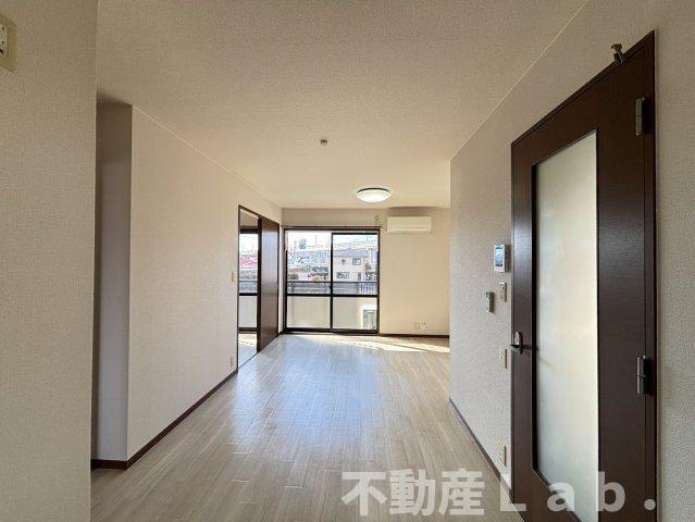 セントレージTMRの居間・リビング