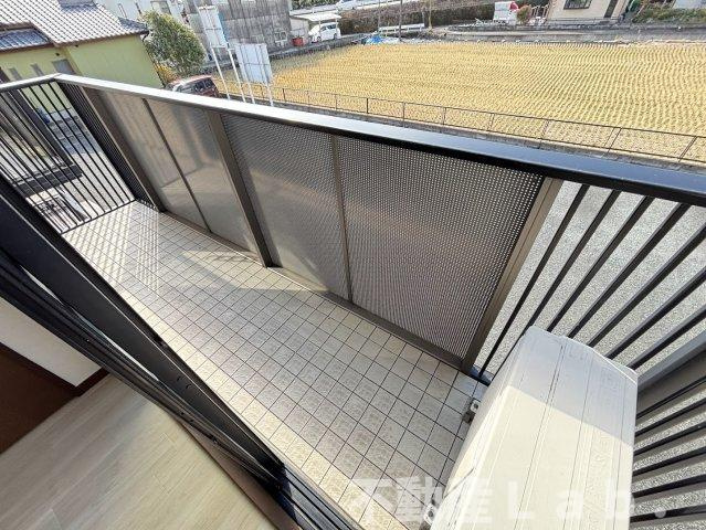 セントレージTMRのバルコニー