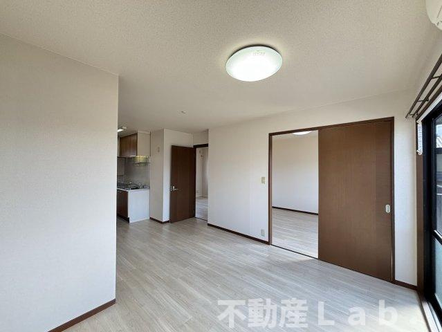 セントレージTMRの居間・リビング