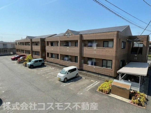 プラッツ・ユーⅠの外観