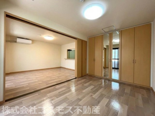 プラッツ・ユーⅠの居間・リビング