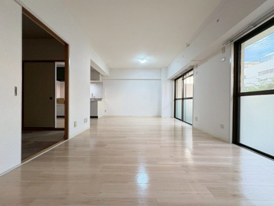 【居間・リビング】 | 奥センチュリーハイツⅢ