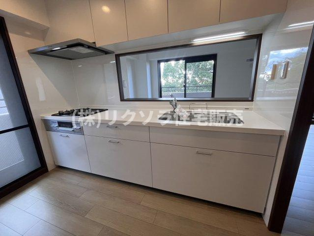 コモンシティ星田ヴェルデヒルズ5番館のキッチン|カウンターキッチン
■物件内覧・資金計画相談・住宅ローン相談、リフォーム相談、お問合せ受付中■
※当日・翌日のご内覧、ご相談はお電話でのお問合せがスムーズです！