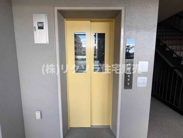 コモンシティ星田ヴェルデヒルズ5番館のその他共用部分|エレベーター
■物件内覧・資金計画相談・住宅ローン相談、リフォーム相談、お問合せ受付中■
※当日・翌日のご内覧、ご相談はお電話でのお問合せがスムーズです！
