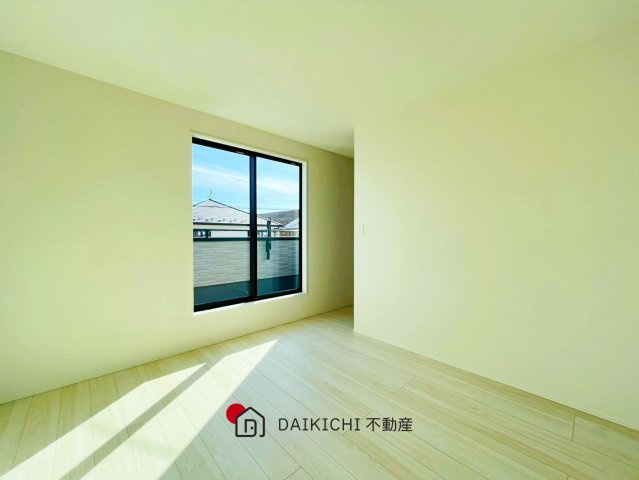 【洋室】 | 桶川市末広8期　GRAFARE DESIGN　新築戸建　全3棟　2号棟