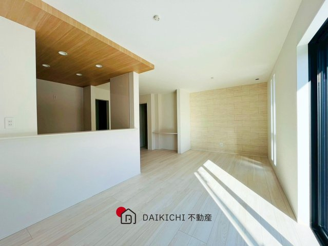 【居間・リビング】 | 桶川市末広8期　GRAFARE DESIGN　新築戸建　全3棟　2号棟