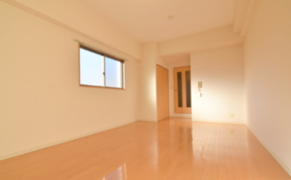 ラ・フィーネ江坂の居間・リビング