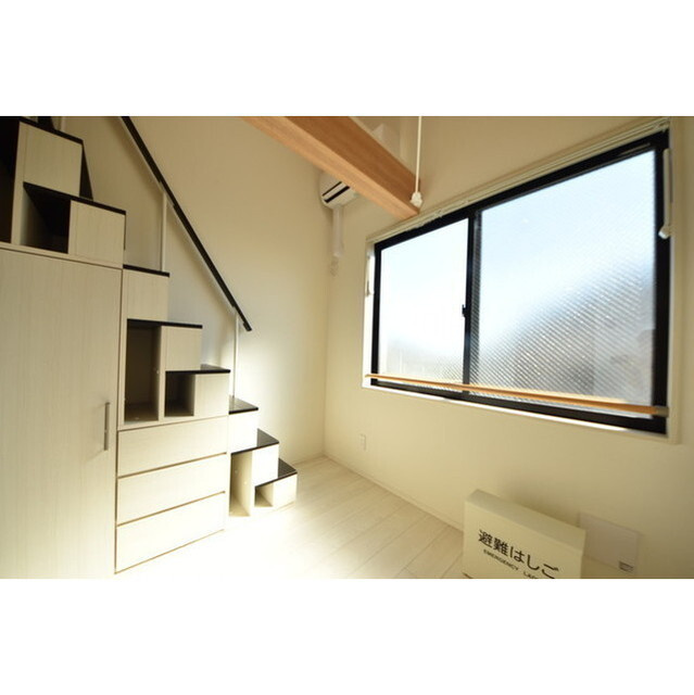 ハーモニーテラス上高井戸IIIの収納