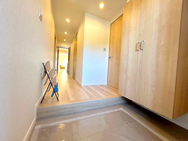 【玄関】 | ライオンズマンション枚方