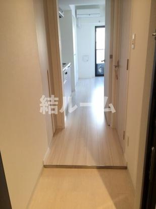 豊島区池袋本町４丁目の賃貸マンションの玄関