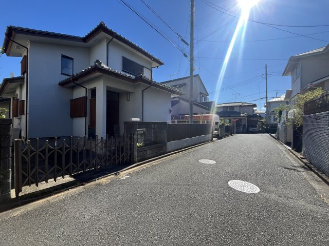 【前面道路含む現地写真】 | 比企郡小川町東小川2丁目　中古戸建