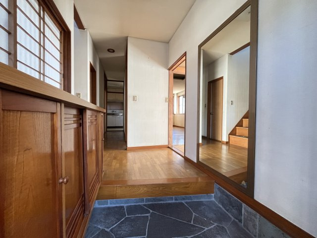 【玄関】 | 比企郡小川町東小川2丁目　中古戸建