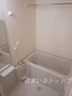 広島市安佐北区可部９丁目のアパートの浴室|追い焚き・浴室暖房乾燥機あり