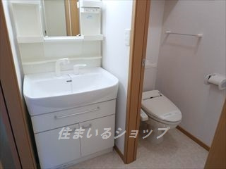 広島市安佐北区可部９丁目のアパートの洗面所|シャンプードレッサー