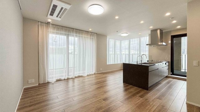 【居間・リビング】