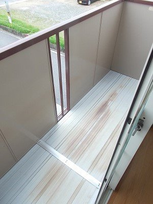 椿のバルコニー