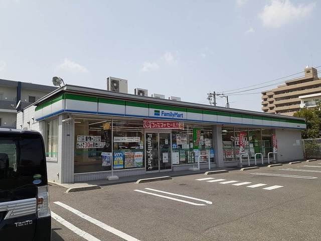 椿の周辺|ファミリーマート豊成店まで600m