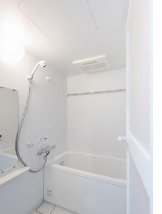 WM　YEBISU　高層階　デザイナーズ　角部屋の浴室