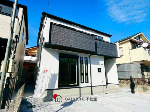 桶川市末広8期　GRAFARE DESIGN　新築戸建　全3棟　3号棟の画像