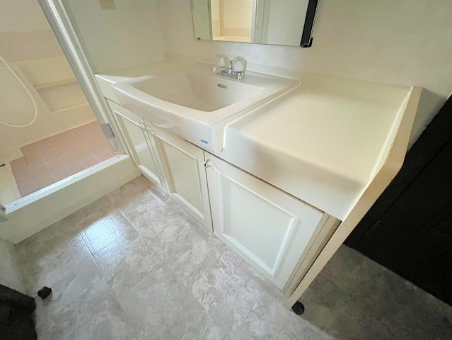 アセント矢野の独立洗面台