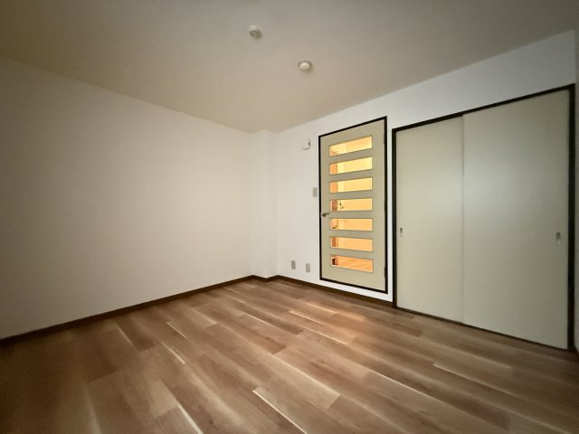 ルーモ矢田Ⅱの居間・リビング