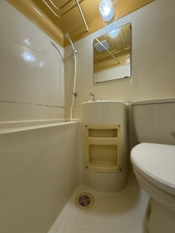 ルーモ矢田Ⅲの浴室