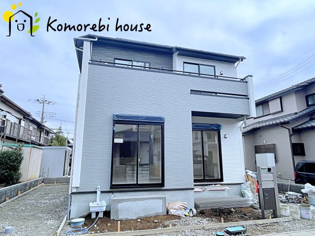 上尾市上　11期　新築一戸建て　ブルーミングガーデン　01