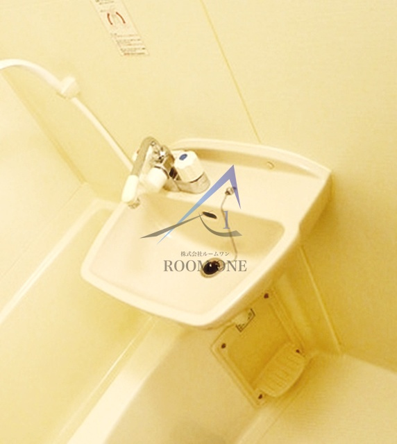 Js court(ｼﾞｴｲｽﾞｺ-ﾄ)の洗面所|洗面台です。