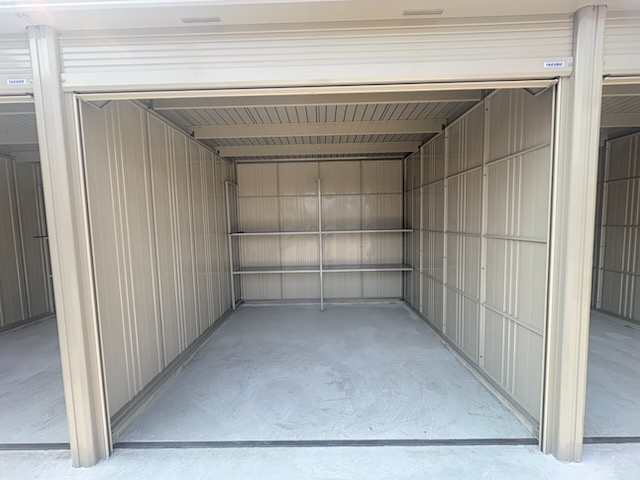 乙女貸倉庫のエントランス