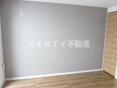 【寝室】 | フェリーチェ梅屋敷Ⅱ | 開放的な寝室です