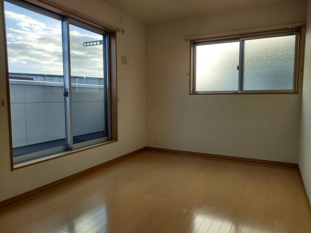 宝塚市山本丸橋3丁目一戸建の洋室|2階洋室約7.5帖