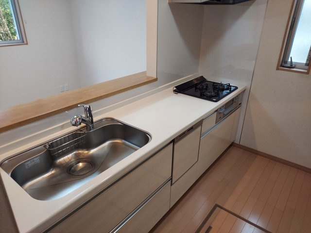 宝塚市山本丸橋3丁目一戸建のキッチン|食洗機付きシステムキッチン