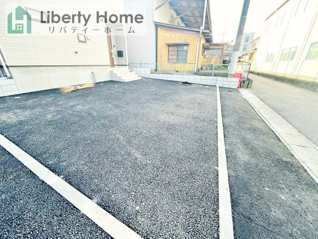 常総市水海道天満町第3　新築戸建　1号棟の駐車場