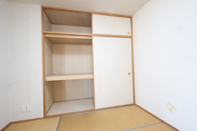 アルファステイツ宍道湖Ⅱの収納|和室6帖