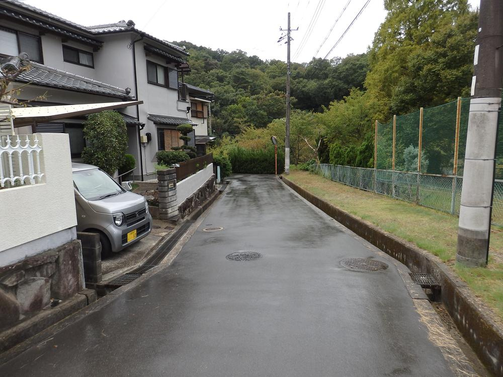 妙見東2丁目　中古一戸建ての前面道路含む現地写真|■物件内覧・資金計画相談・住宅ローン相談、リフォーム相談、お問合せ受付中■
※当日・翌日のご内覧、ご相談はお電話でのお問合せがスムーズです！