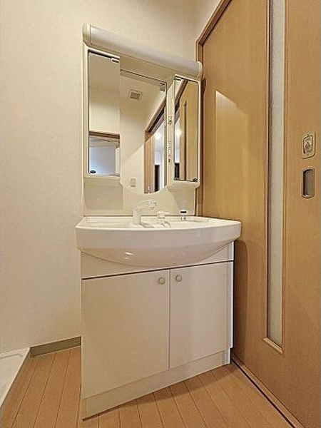 バンベイルの洗面所