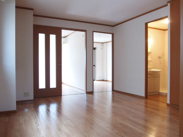 ルミナスハイツＮの居間・リビング