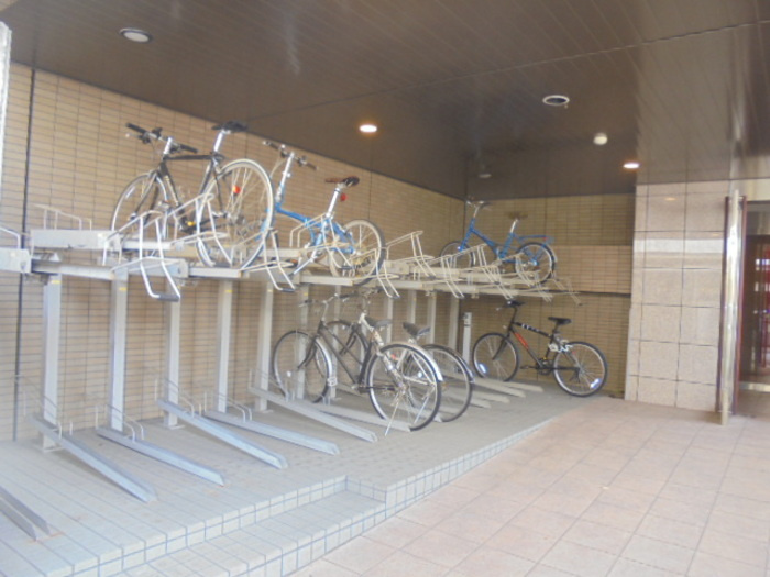 府中市是政５丁目の賃貸マンションのその他共用部分