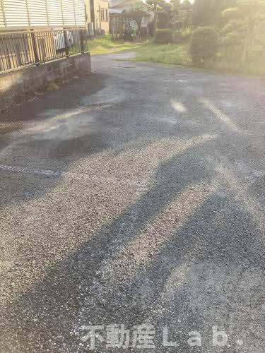 ディアスフレアの駐車場